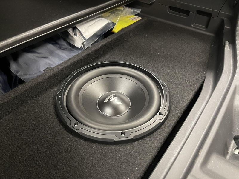 Toyota bZ4X Lydpakke Plug and Play oppgradering